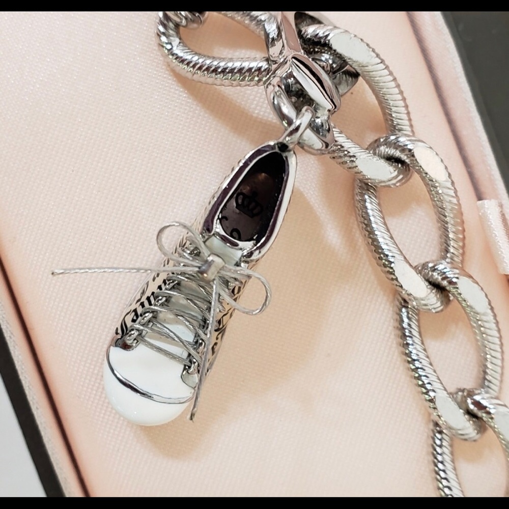 Juicy Charm